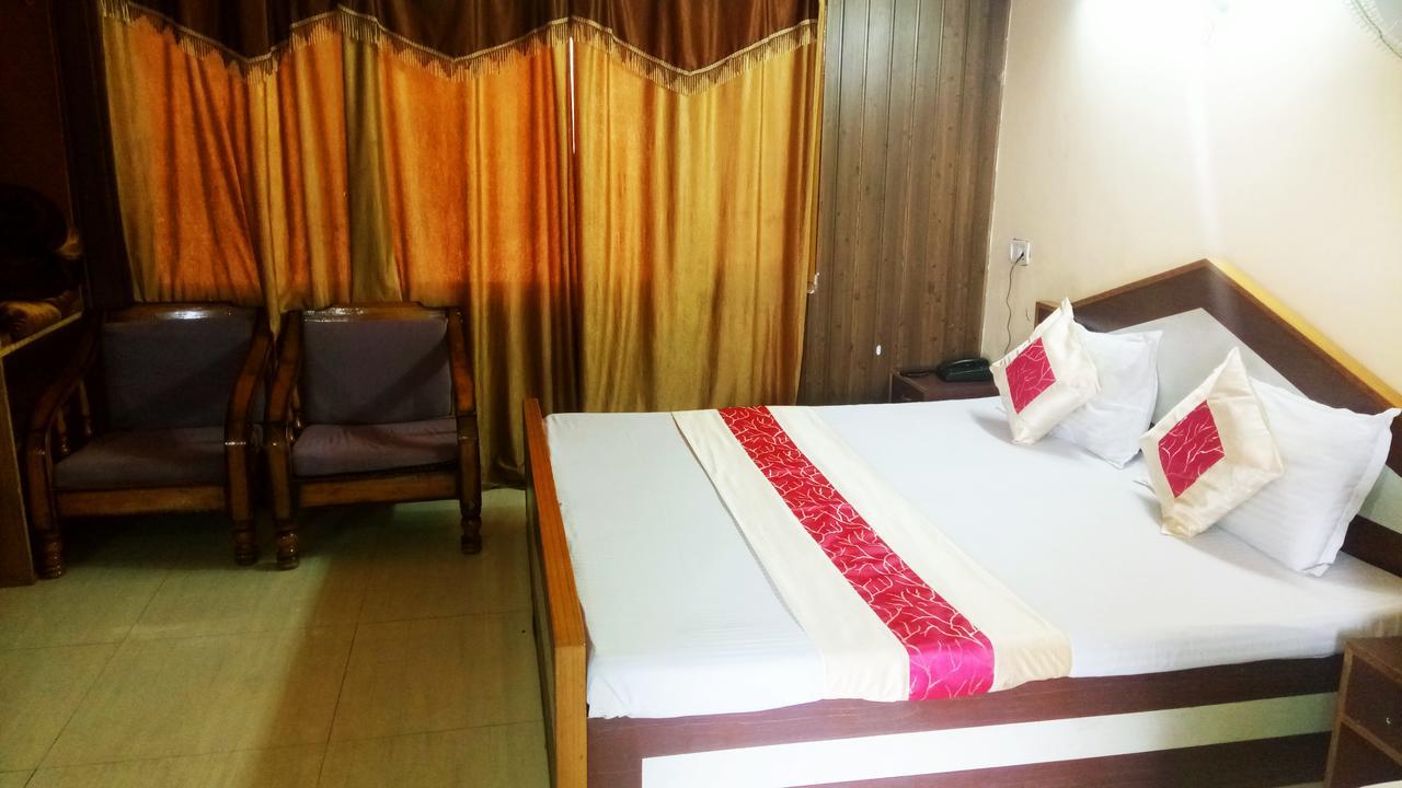Royal View Hotell Shimla Eksteriør bilde